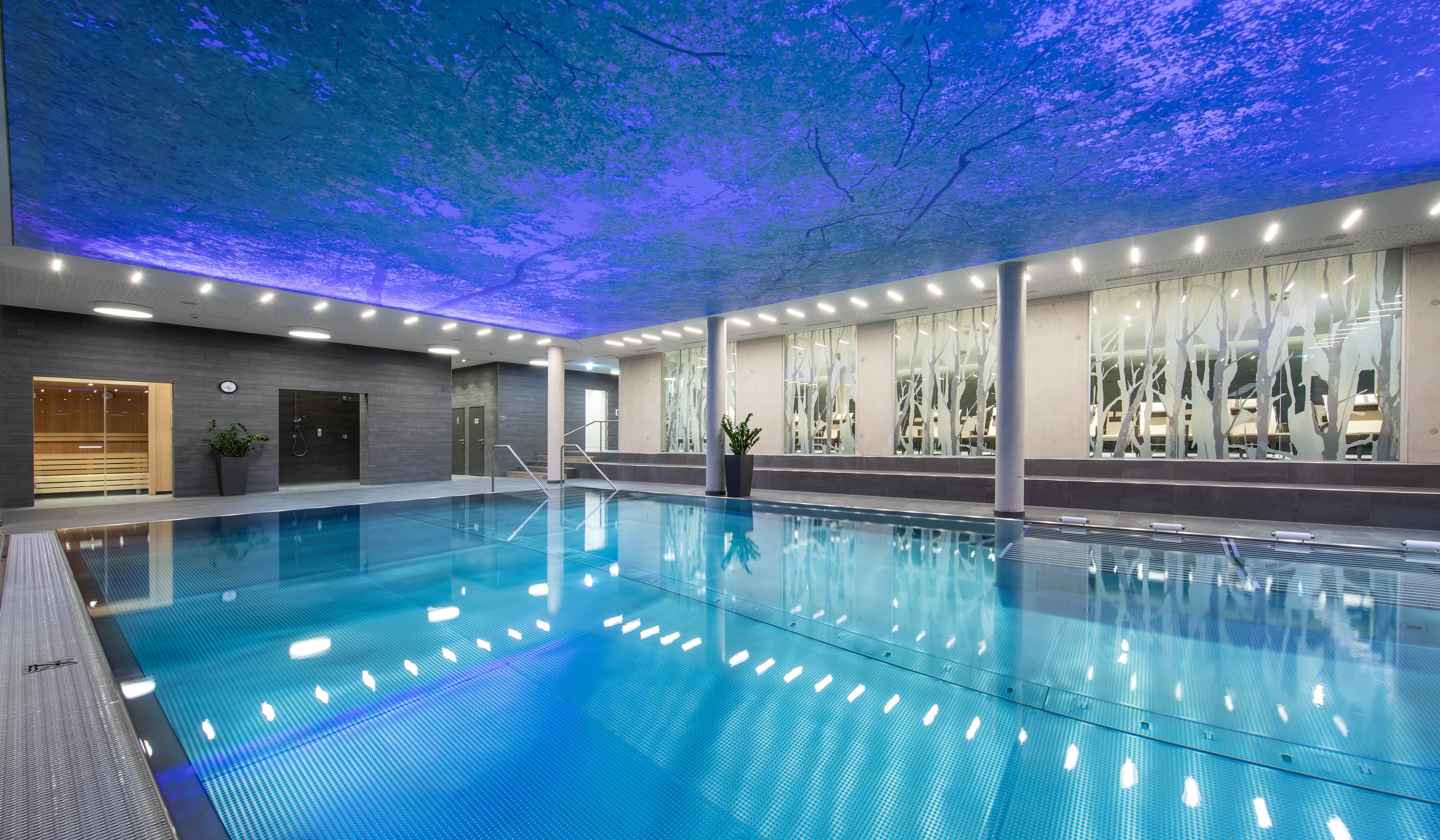 Hotel Der Waldhof ツェル アム ゼー エクステリア 写真
